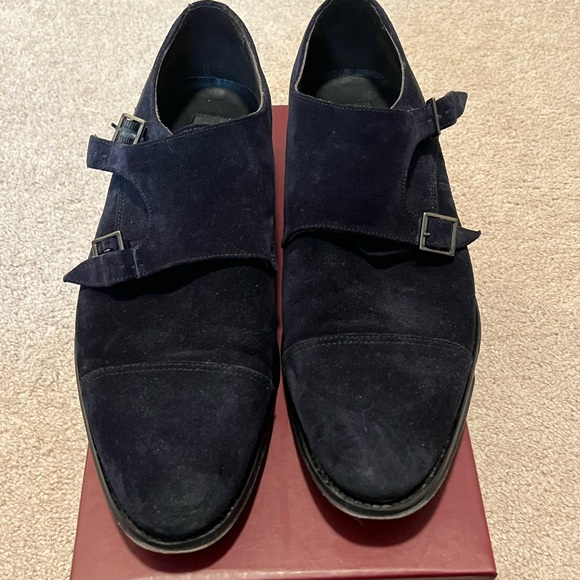 To Boot New York - Picture 1 of 6